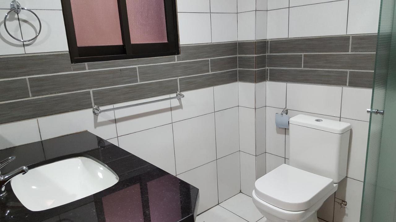 Hotel Galarza Кочабамба Екстериор снимка