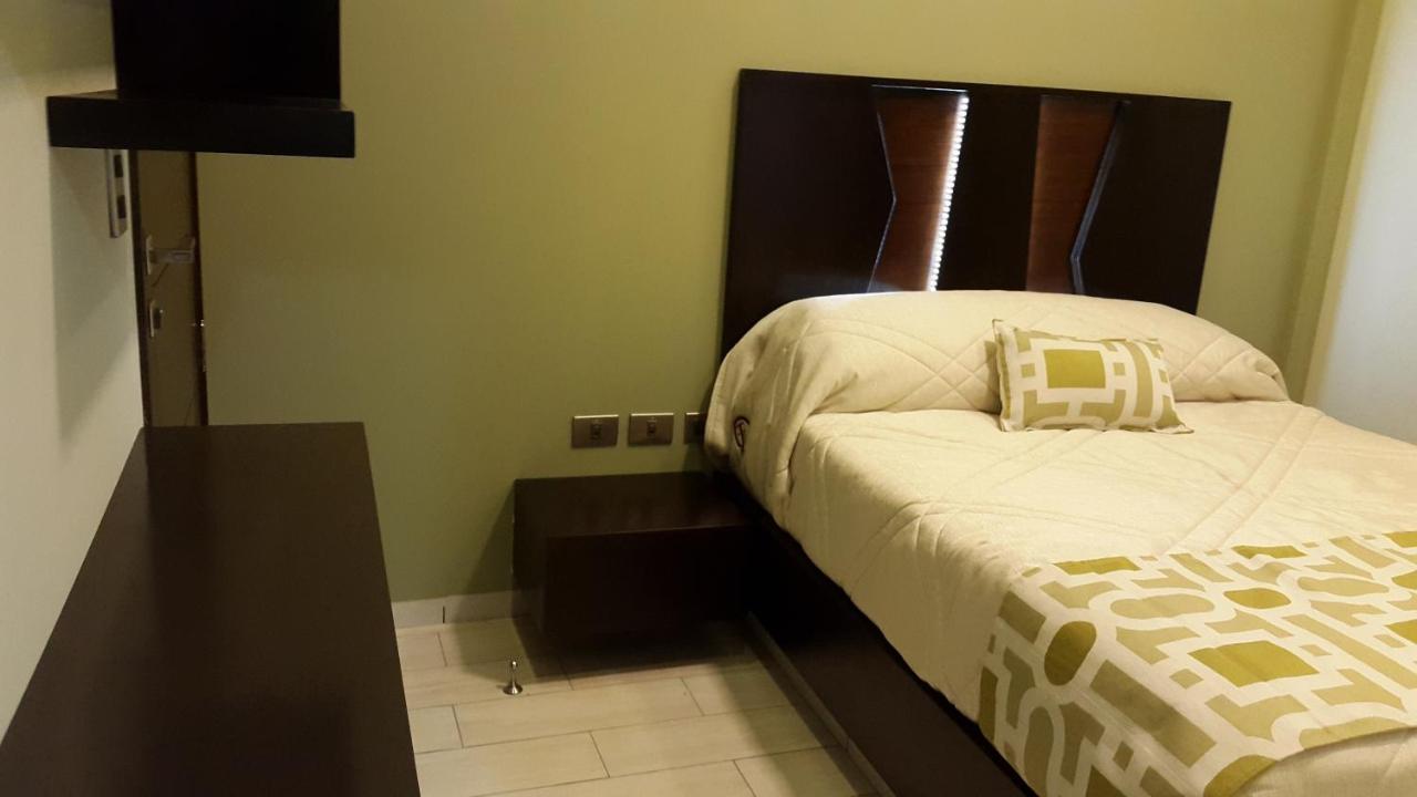 Hotel Galarza Кочабамба Екстериор снимка